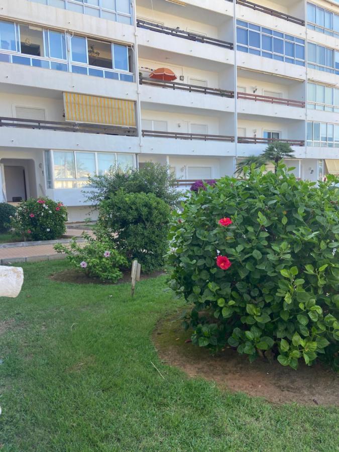 Vistas Al Mar Playa De Los Bovetes Denia Exterior photo